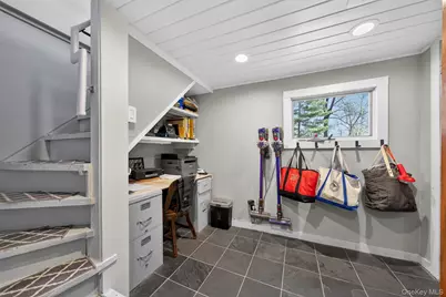 84 Blueberry Hill, Greenwood Lake, NY 10925 - Photo 17