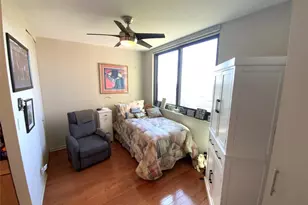 270-10 Grand Central Pkwy, Floral Park, NY 11005 - Photo 9