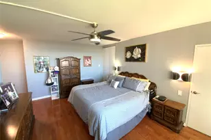 270-10 Grand Central Pkwy, Floral Park, NY 11005 - Photo 17