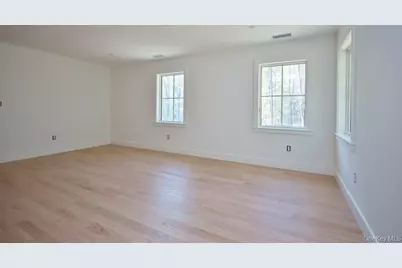 79 Cortlandt Avenue, Cortlandt Manor, NY 10567 - Photo 29