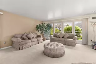 152 Pace Dr S, West Islip, NY 11795 - Photo 7