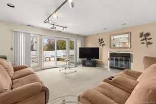 152 Pace Dr S, West Islip, NY 11795 - Photo 9
