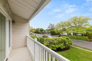 152 Pace Dr S, West Islip, NY 11795 - Photo 23
