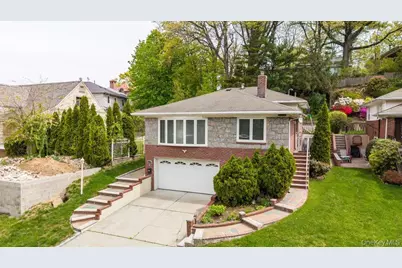 80-73 Chevy Chase Street, Jamaica, NY 11432 - Photo 35