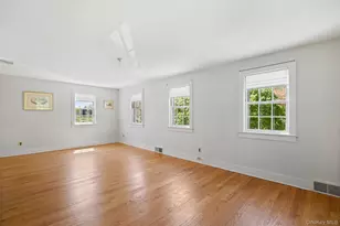 345 McLain St, Bedford Hills, NY 10507 - Photo 23