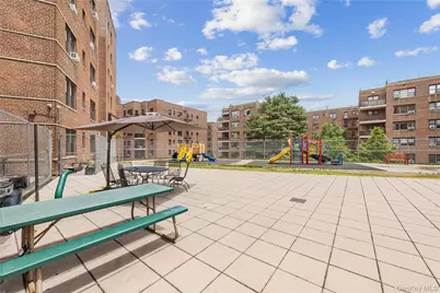 3616 Henry Hudson Parkway #1FN, Bronx, NY 10463 - Photo 17