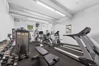 3616 Henry Hudson Parkway #1FN, Bronx, NY 10463 - Photo 15