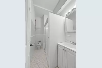 3616 Henry Hudson Parkway #1FN, Bronx, NY 10463 - Photo 11