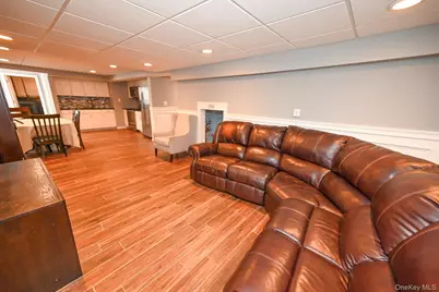 6 Ivy Court, Centereach, NY 11720 - Photo 29