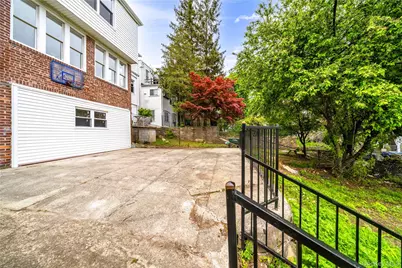 5618 Sylvan Avenue, Bronx, NY 10471 - Photo 35