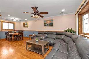 16 W 16th St, Deer Park, NY 11729 - Photo 3