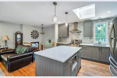 4 Florence Street, Nesconset, NY 11767 - Photo 13