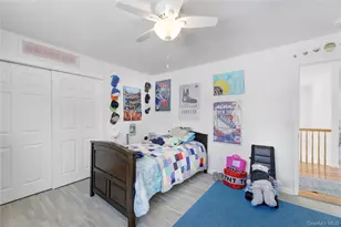 20 Chateau Dr, Manorville, NY 11949 - Photo 29