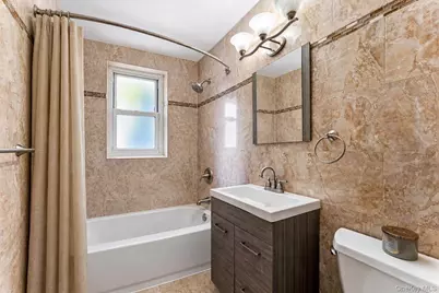 250 N Village Avenue #A24, Rockville Centre, NY 11570 - Photo 9