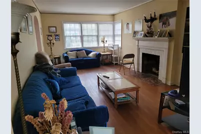 33 Nassau Boulevard, West Hempstead, NY 11552 - Photo 17