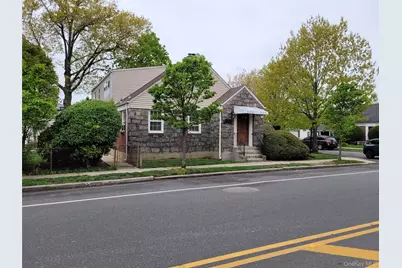 33 Nassau Boulevard, West Hempstead, NY 11552 - Photo 5