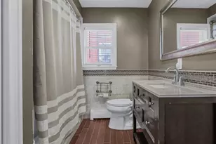 171 Annuskemunnica Rd, Babylon, NY 11702 - Photo 3