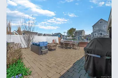 171 Annuskemunnica Road, Babylon, NY 11702 - Photo 15