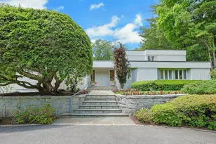 10 Cypress Point Dr, Purchase, NY 10577 - Photo 3