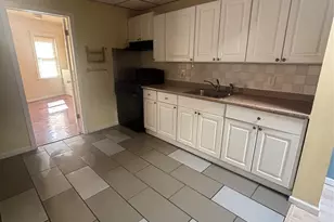 139 New Hyde Park Rd, Franklin Square, NY 11010 - Photo 5
