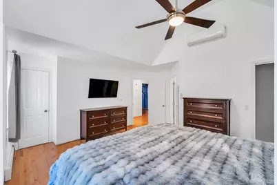 343 Oak Avenue, Flanders, NY 11901 - Photo 27
