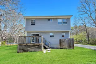343 Oak Ave, Flanders, NY 11901 - Photo 35