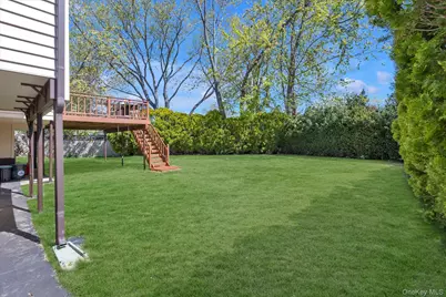 25 Deville Drive, Selden, NY 11784 - Photo 21