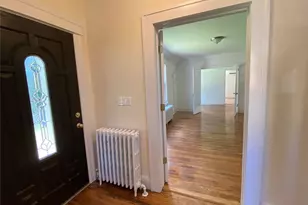 9 Nassau Rd, Glen Cove, NY 11542 - Photo 3