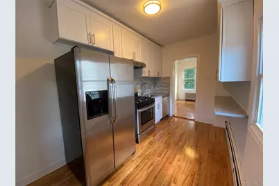 9 Nassau Road #1, Glen Cove, NY 11542 - Photo 11
