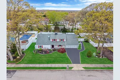 10 Lehigh Lane, Farmingville, NY 11738 - Photo 1