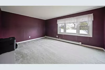 10 Lehigh Lane, Farmingville, NY 11738 - Photo 13