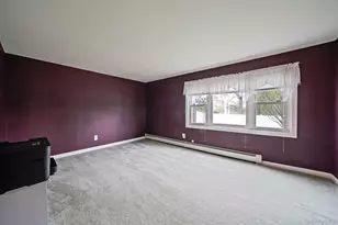 10 Lehigh Ln, Farmingville, NY 11738 - Photo 13