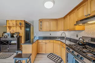 10 Lehigh Ln, Farmingville, NY 11738 - Photo 11