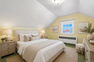 10 Bunny Ln, Amityville, NY 11701 - Photo 21
