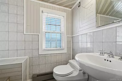 10 Bunny Lane, Amityville, NY 11701 - Photo 19