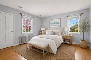 10 Bunny Ln, Amityville, NY 11701 - Photo 13