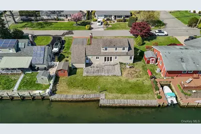 10 Bunny Lane, Amityville, NY 11701 - Photo 27