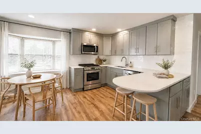 27 Southridge Drive #1, Glen Cove, NY 11542 - Photo 1