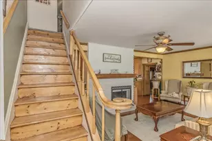 25 Summit Ln, Levittown, NY 11756 - Photo 13
