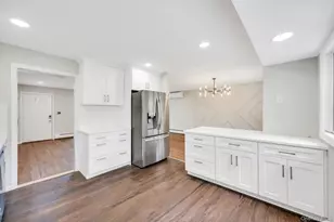 48 Earl Rd, Melville, NY 11747 - Photo 5