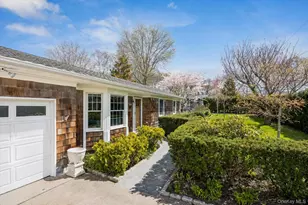 5 Maryland Blvd, Hampton Bays, NY 11946 - Photo 3