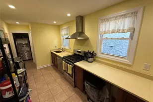 88-02 79th Ave, Glendale, NY 11385 - Photo 9