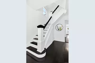 193 Woodbury Road, Woodbury, NY 11797 - Photo 5