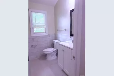 53 Juniper #B, Port Washington, NY 11050 - Photo 9