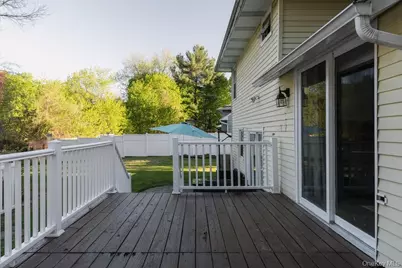 10 Cambridge Drive, Red Hook, NY 12571 - Photo 17