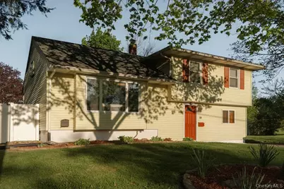10 Cambridge Drive, Red Hook, NY 12571 - Photo 1