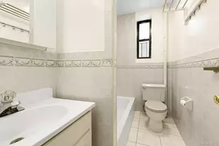 83-09 Leffert, Kew Gardens, NY 11415 - Photo 7
