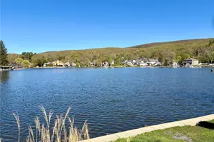 42 Waterstone Rd, Greenwood Lake, NY 10925 - Photo 19