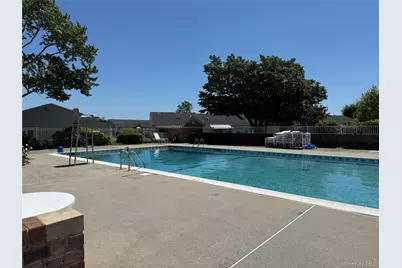 58 Harbor Road N, Amityville, NY 11701 - Photo 17