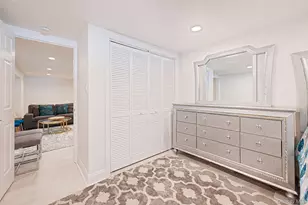 16 Riviera Pkwy, Lindenhurst, NY 11757 - Photo 25